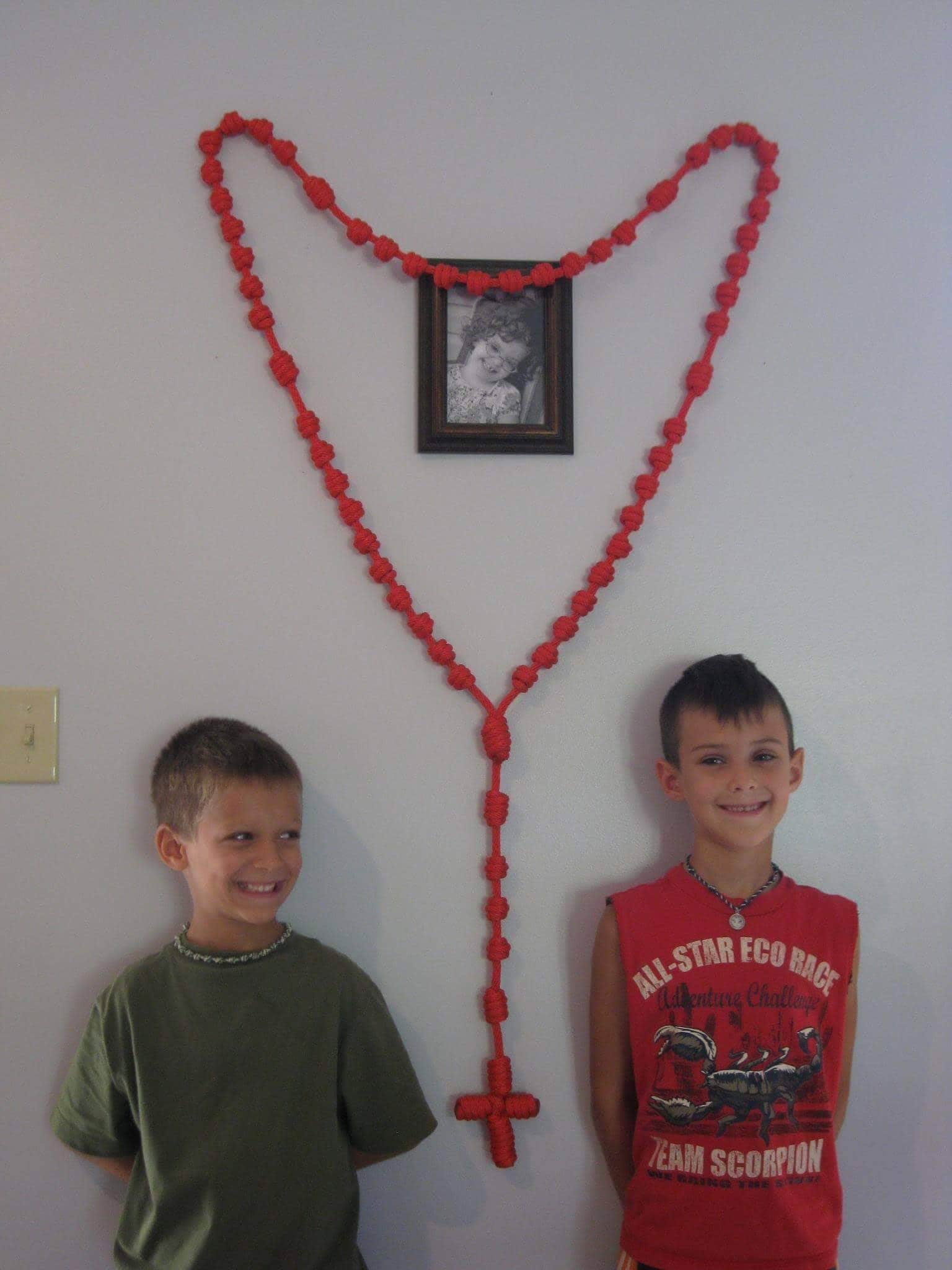 Giant Wall Rosary (Red)